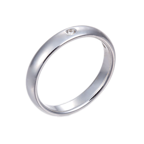 ring with a small single diamond on it